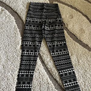 Patterned leggings